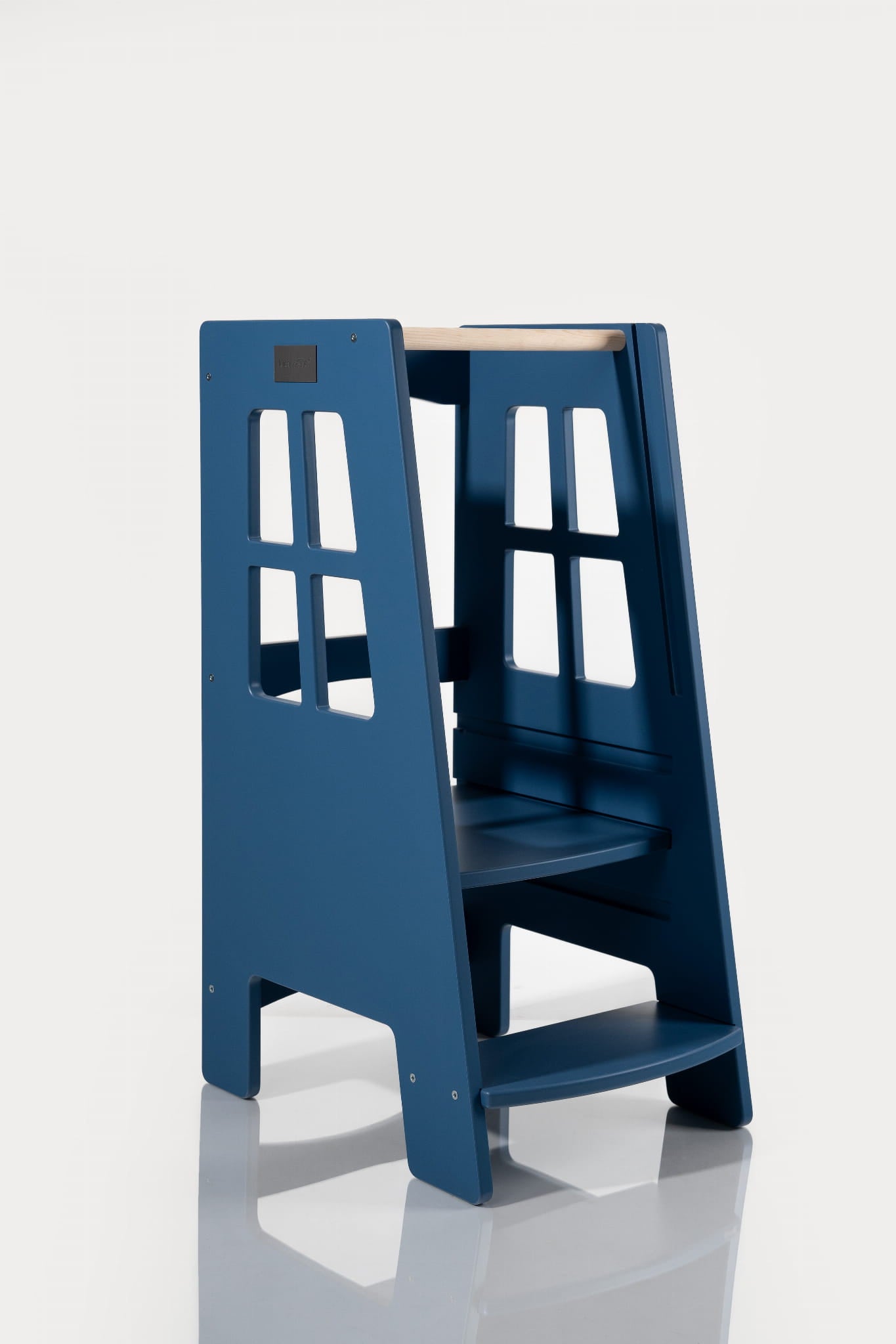 Premium Montessori learning tower