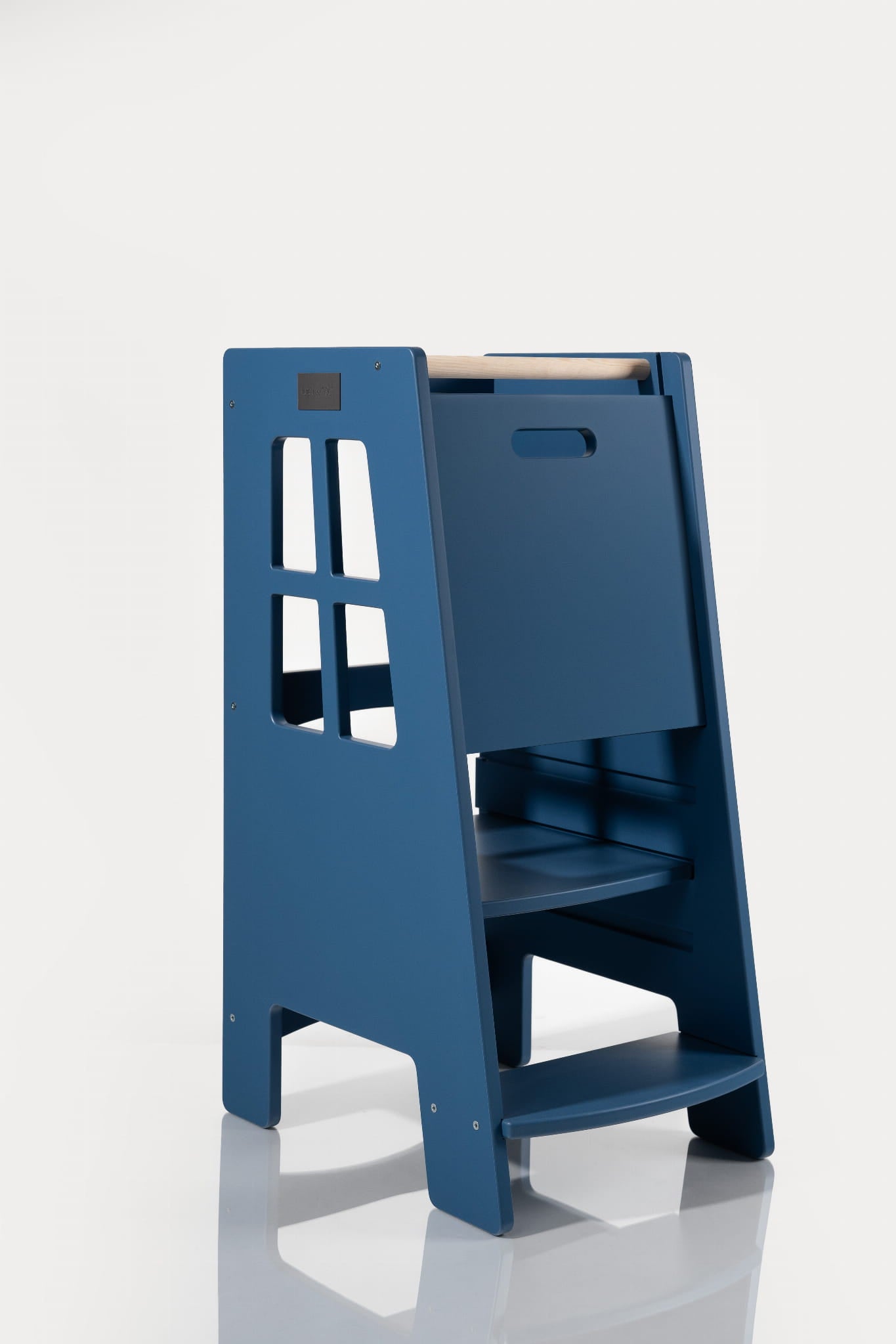 Premium Montessori learning tower