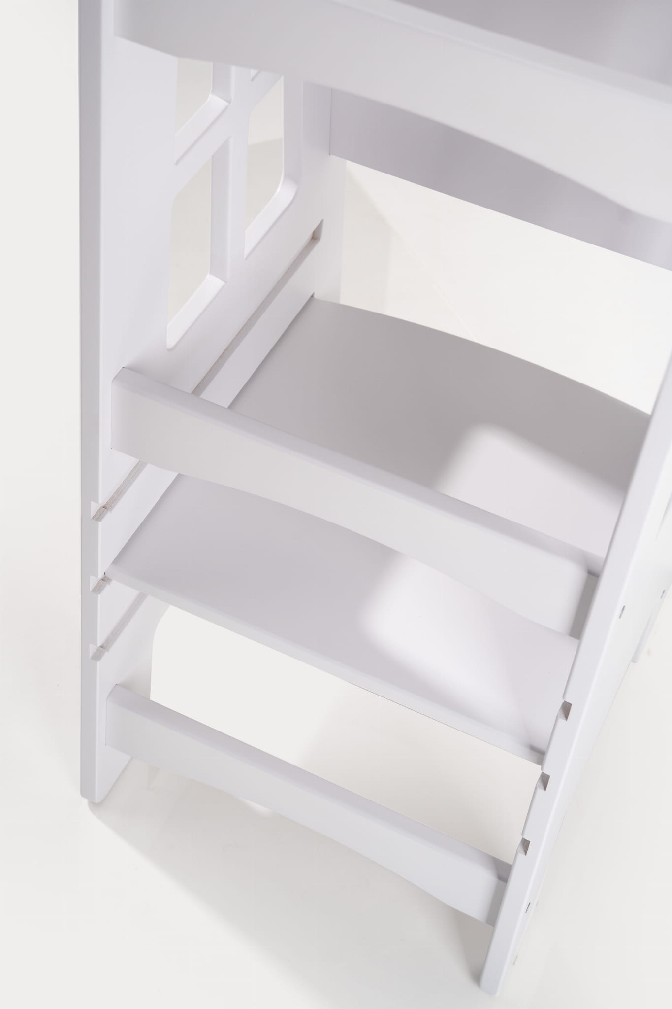 Premium Montessori learning tower