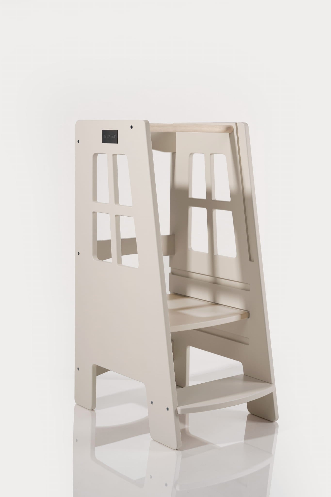 Premium Montessori learning tower