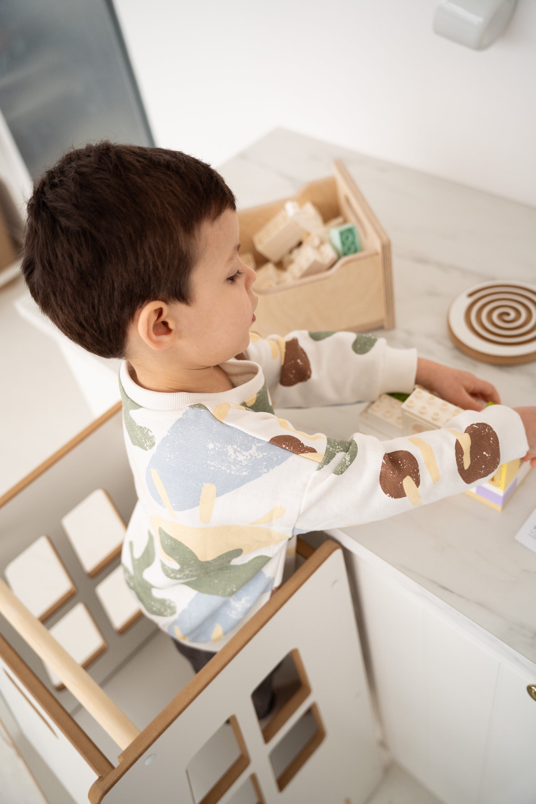 Premium Montessori learning tower