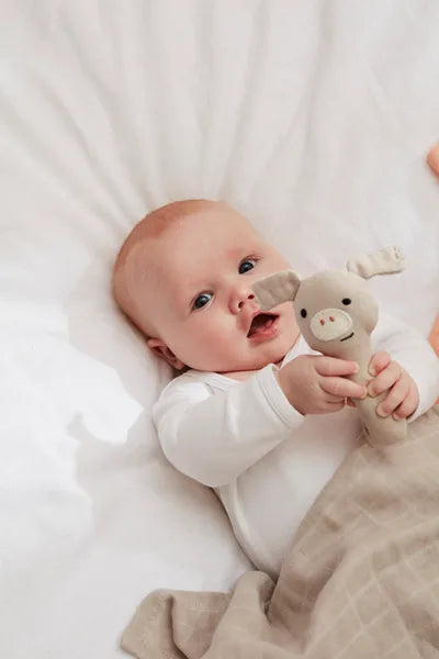 Pourquoi mon bébé a les mains froides la nuit ?