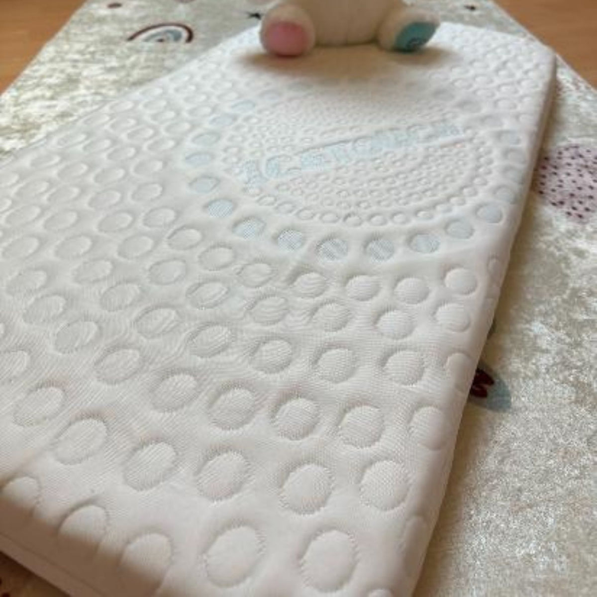 Mattress for baby cot